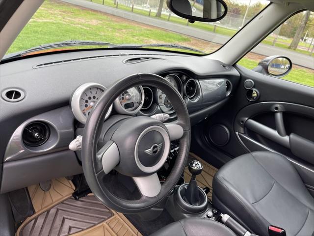 2005 MINI Cooper 2dr Cpe