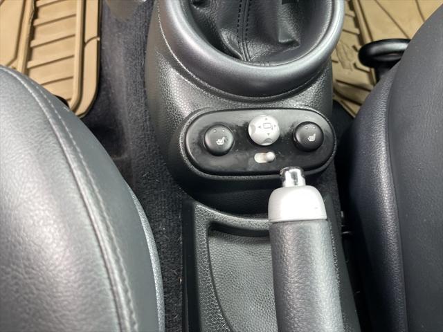 2005 MINI Cooper 2dr Cpe