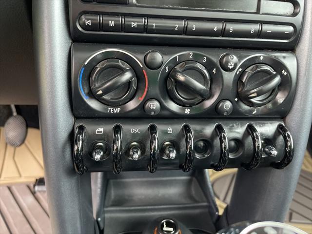 2005 MINI Cooper 2dr Cpe