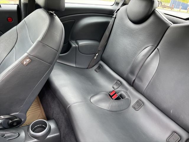 2005 MINI Cooper 2dr Cpe