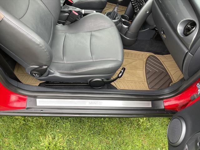 2005 MINI Cooper 2dr Cpe