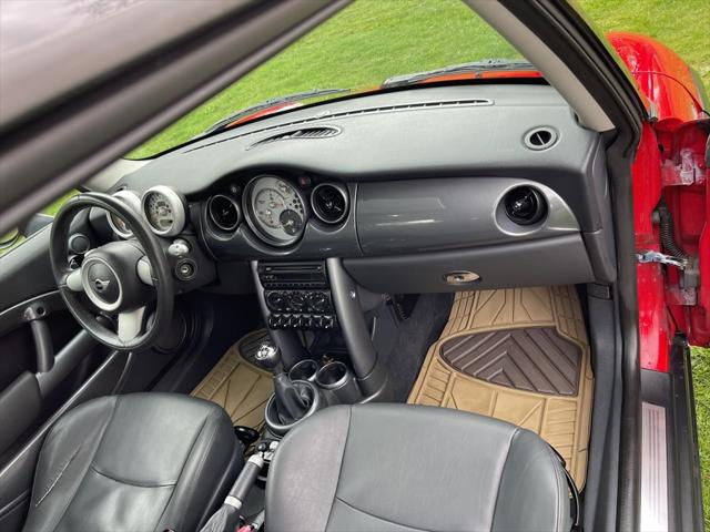2005 MINI Cooper 2dr Cpe