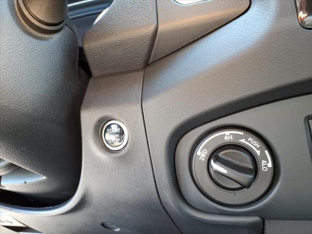 2023 Nissan Frontier Crew Cab SV 4x4