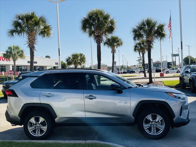 2025 Toyota RAV4 Hybrid LE