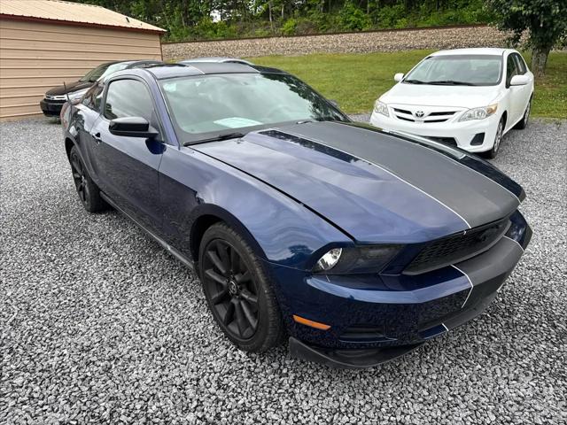 2011 Ford Mustang 2dr Cpe V6