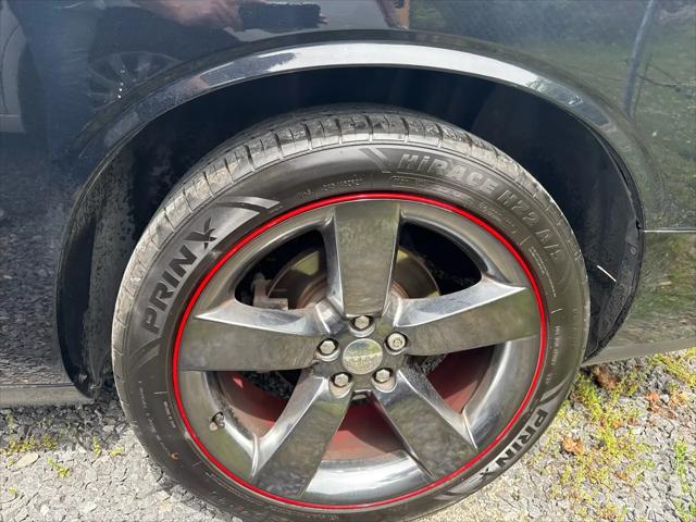 2012 Dodge Challenger SXT