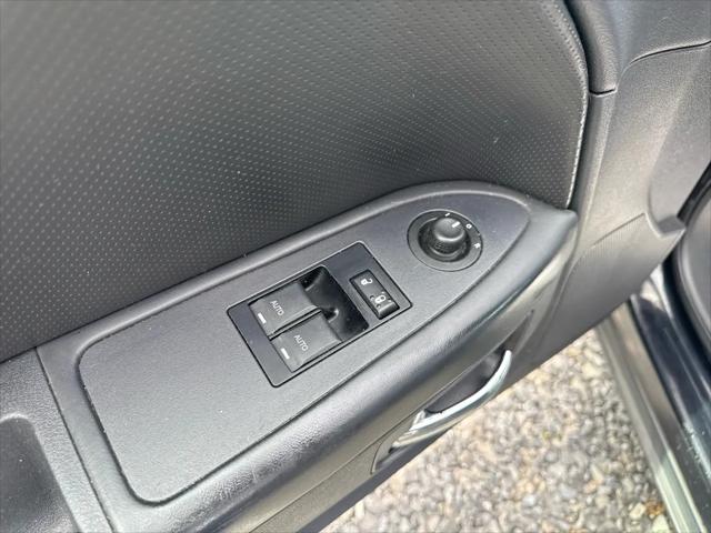 2012 Dodge Challenger SXT