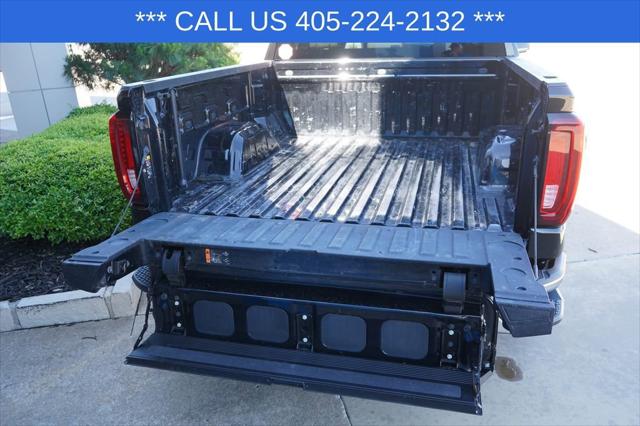 2025 GMC Sierra 1500 4WD Crew Cab Short Box SLT