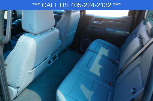 2025 GMC Sierra 1500 4WD Crew Cab Short Box SLT