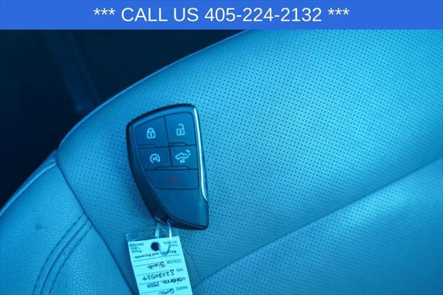 2025 GMC Sierra 1500 4WD Crew Cab Short Box SLT