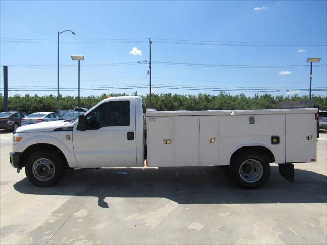 2014 Ford F-350 XL 4x2 2dr Regular Cab 165 in. WB DRW Chassis