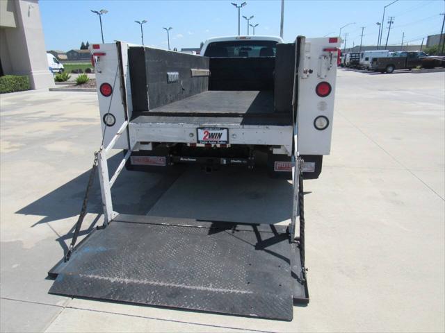 2014 Ford F-350 XL 4x2 2dr Regular Cab 165 in. WB DRW Chassis