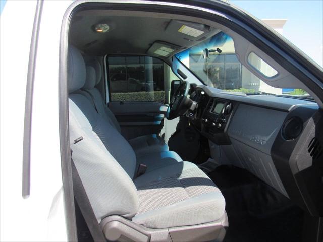 2014 Ford F-350 XL 4x2 2dr Regular Cab 165 in. WB DRW Chassis