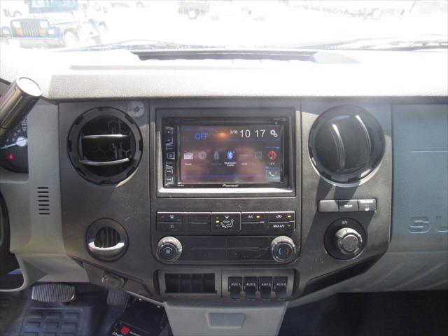 2014 Ford F-350 XL 4x2 2dr Regular Cab 165 in. WB DRW Chassis