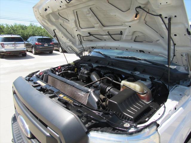 2014 Ford F-350 XL 4x2 2dr Regular Cab 165 in. WB DRW Chassis