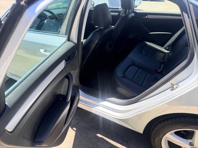 2013 Volkswagen Passat 2.5L SE