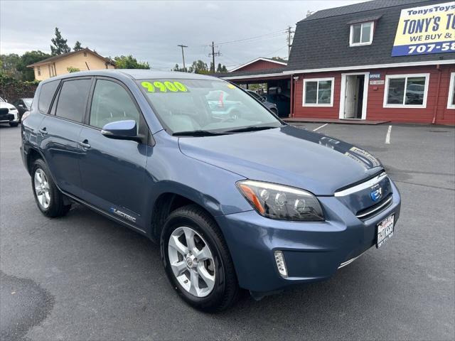 2014 Toyota RAV4 EV Base 4dr SUV