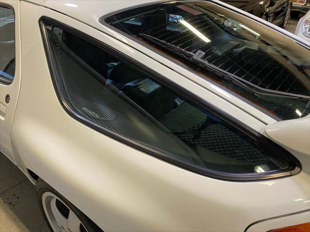 1994 Porsche 928 GTS