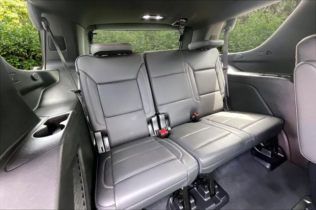 2025 GMC Yukon 4WD Denali