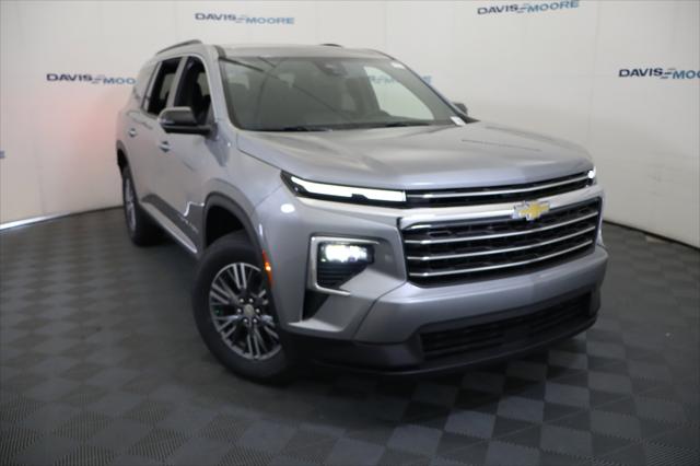 2026 Chevrolet Traverse FWD LT