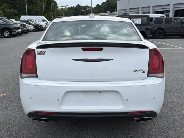 2021 Chrysler 300 300S
