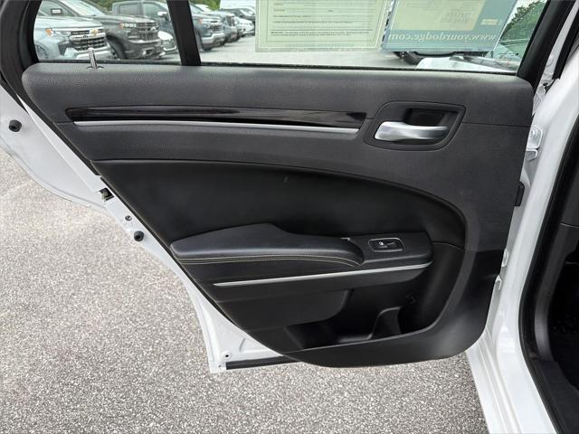 2021 Chrysler 300 300S