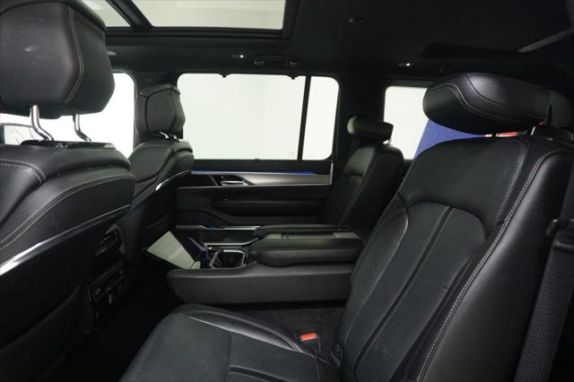 2023 Jeep Grand Wagoneer 4x4
