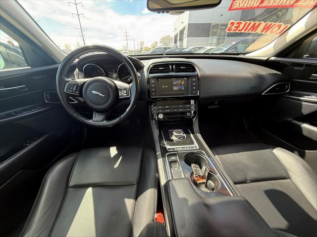 2017 Jaguar XE 35t Premium