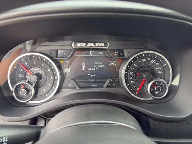 2026 Ram 1500 Express Crew Cab 4x4 57 Box