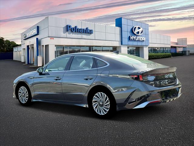 2026 Hyundai Sonata Hybrid SEL