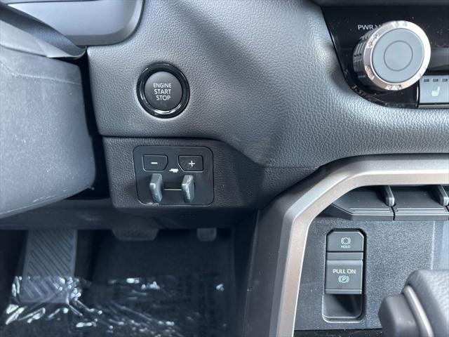 2026 Toyota Tundra Limited CrewMax 5.5' Bed