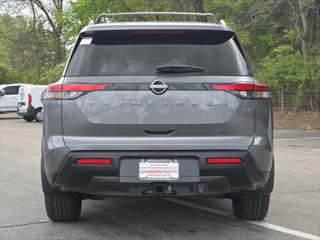 2026 Nissan Pathfinder SV