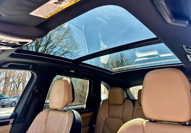 2017 Porsche Cayenne Platinum Edition AWD 4dr SUV