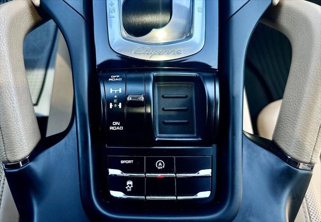 2017 Porsche Cayenne Platinum Edition AWD 4dr SUV