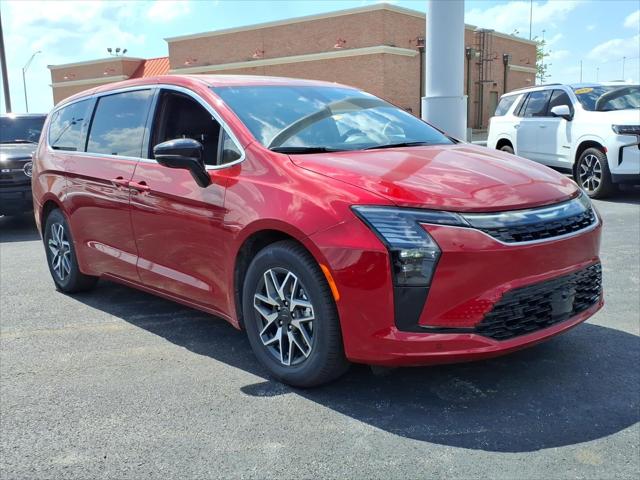 2027 Chrysler Pacifica PACIFICA LIMITED
