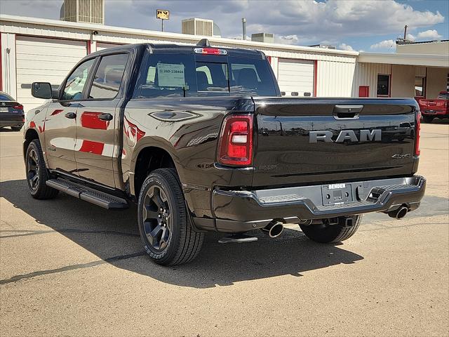 2026 Ram 1500 Express Crew Cab 4x4 5'7" Box