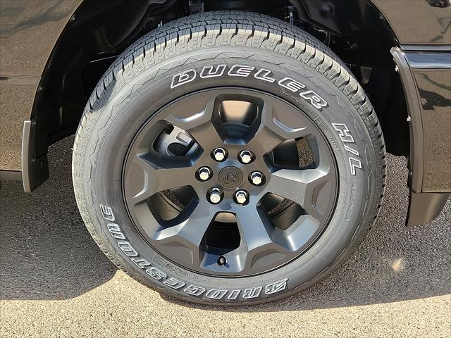 2026 Ram 1500 Express Crew Cab 4x4 5'7" Box