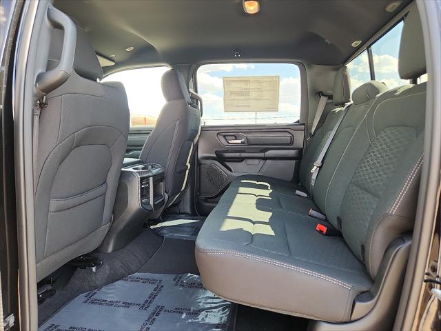 2026 Ram 1500 Express Crew Cab 4x4 5'7" Box