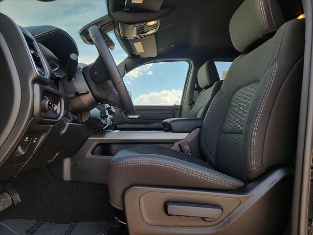 2026 Ram 1500 Express Crew Cab 4x4 5'7" Box