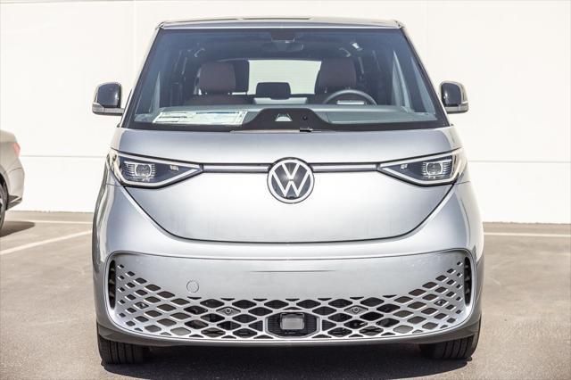 2025 Volkswagen ID. Buzz Pro S Plus with 4MOTION