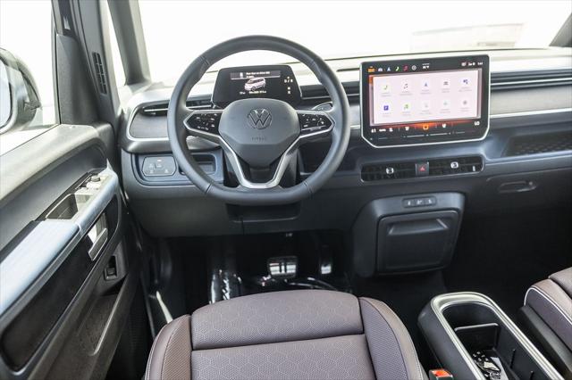 2025 Volkswagen ID. Buzz Pro S Plus with 4MOTION