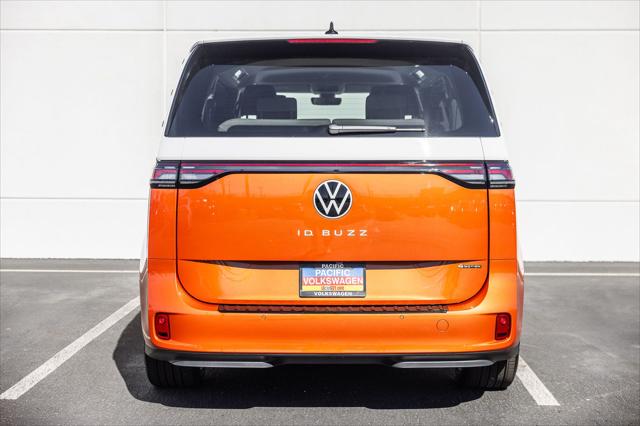 2025 Volkswagen ID. Buzz Pro S Plus with 4MOTION