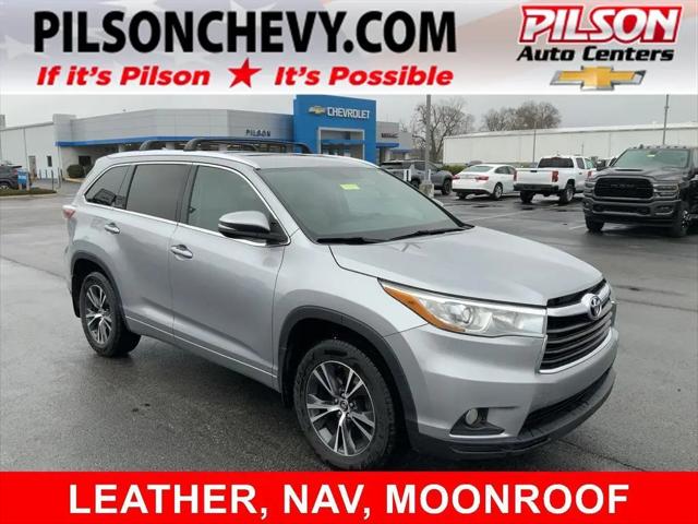 2016 Toyota Highlander XLE V6 for sale in Clinton, IN