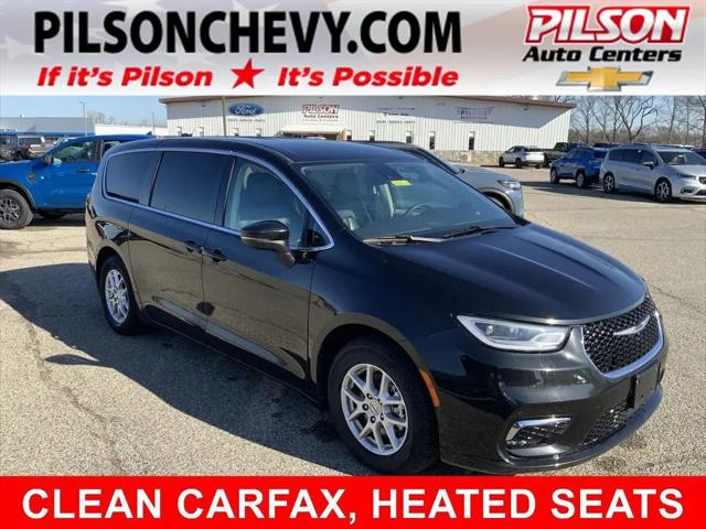 2023 Chrysler Pacifica Touring L for sale in Clinton, IN
