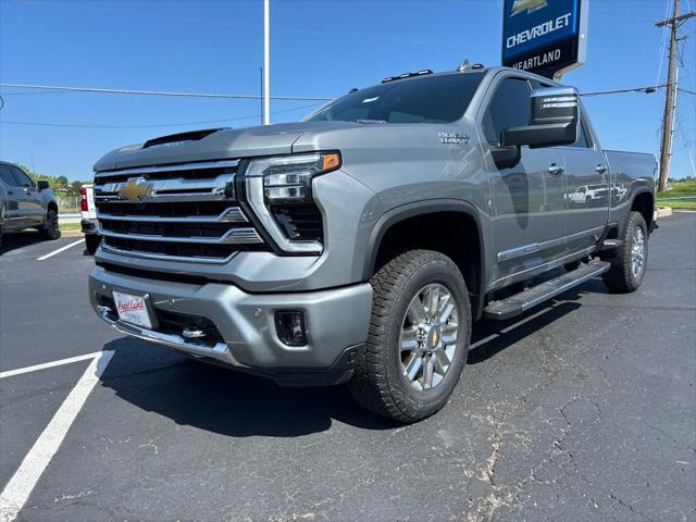 2026 Chevrolet Silverado 2500HD Crew Cab, Standard Bed, High Country, 4WD for sale in Liberty, MO