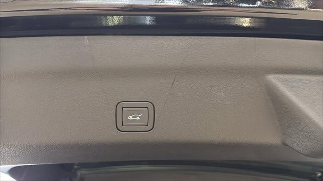 2026 GMC Yukon XL 4WD Denali
