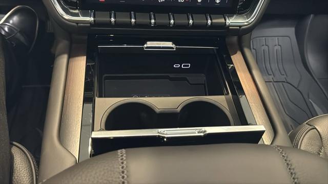 2026 GMC Yukon XL 4WD Denali