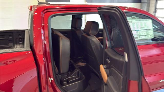 2026 GMC Canyon AT4, 4WD
