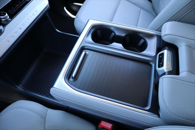 2026 Ford Expedition Max Active MAX