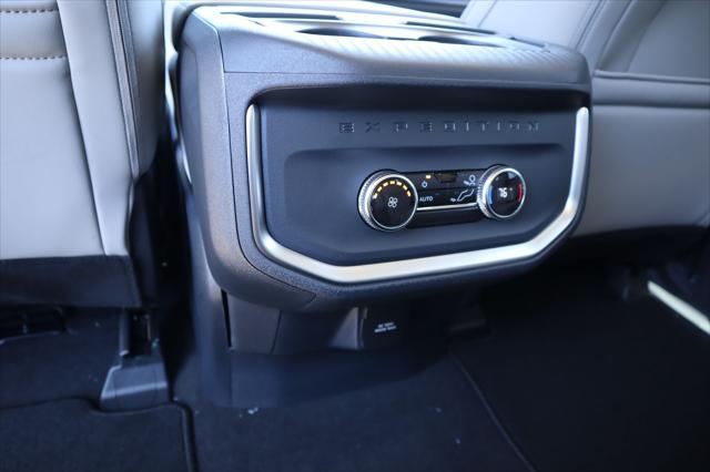 2026 Ford Expedition Max Active MAX